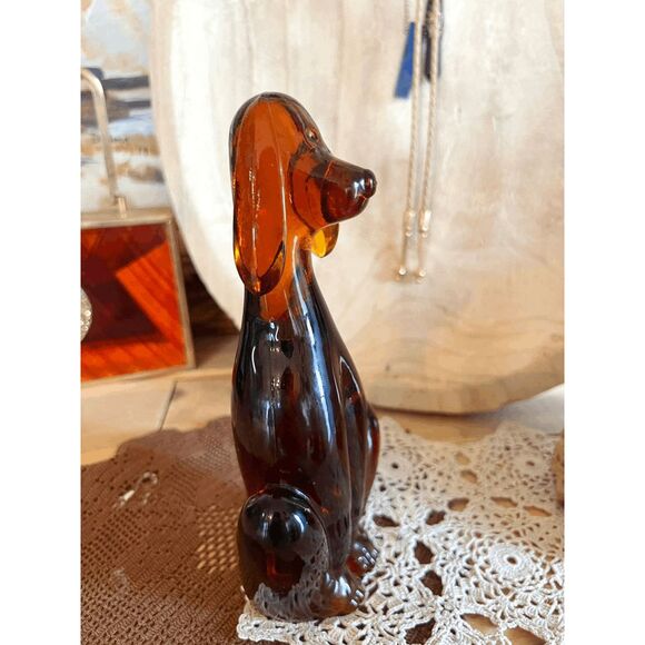Viking Glass Mould Epic Dog Figurine Shiny Amber Glass Hound by Mosser Glass 8 I - Picture 4 of 5